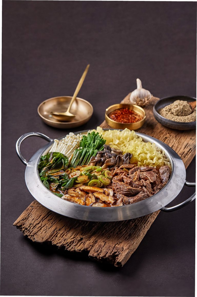 흑염소와 궁합 좋은 한약재 조합 알아보기